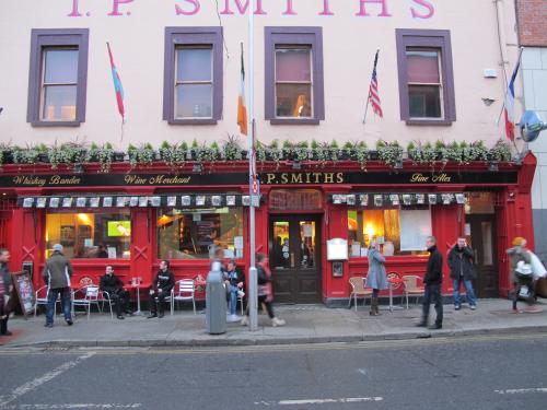 P.Smiths pub